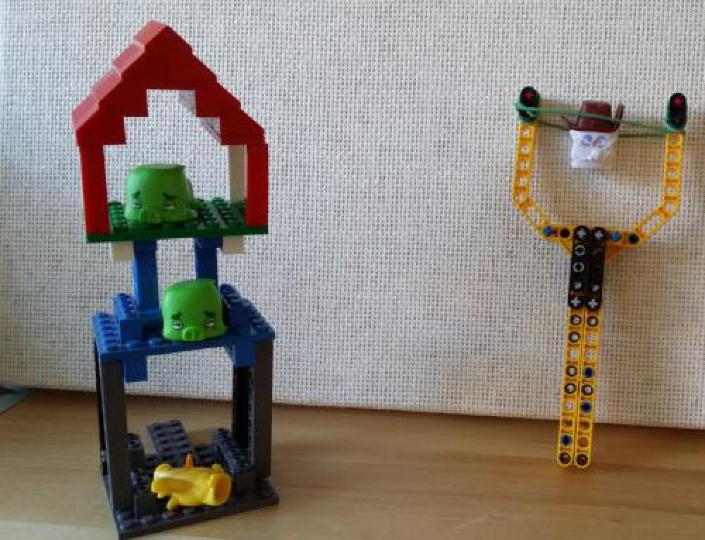 Angry Birds slingshot