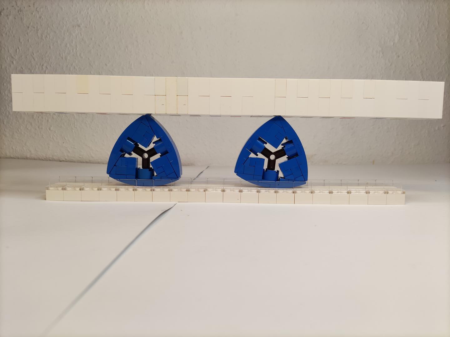 Lego Reuleaux Triangle Mechanisms Experiment 1