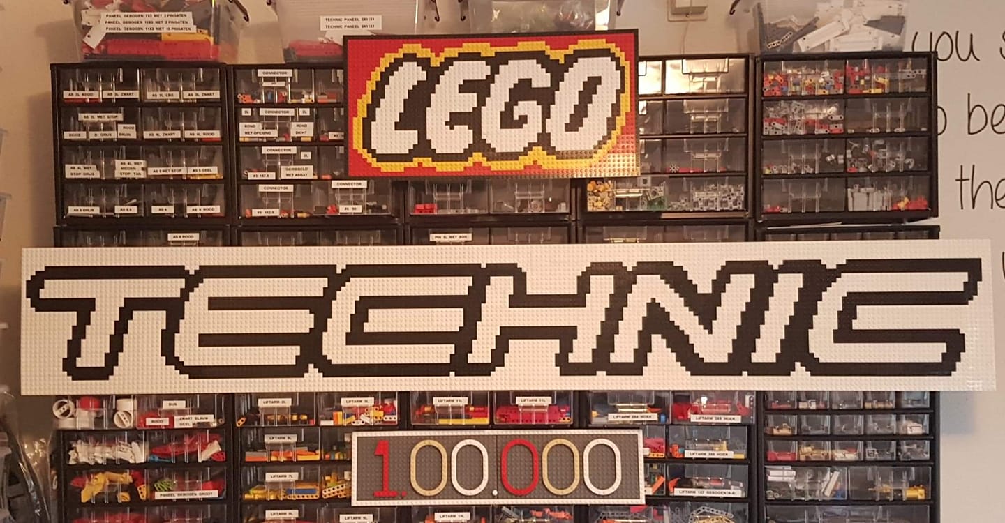 LEGO Technic sign