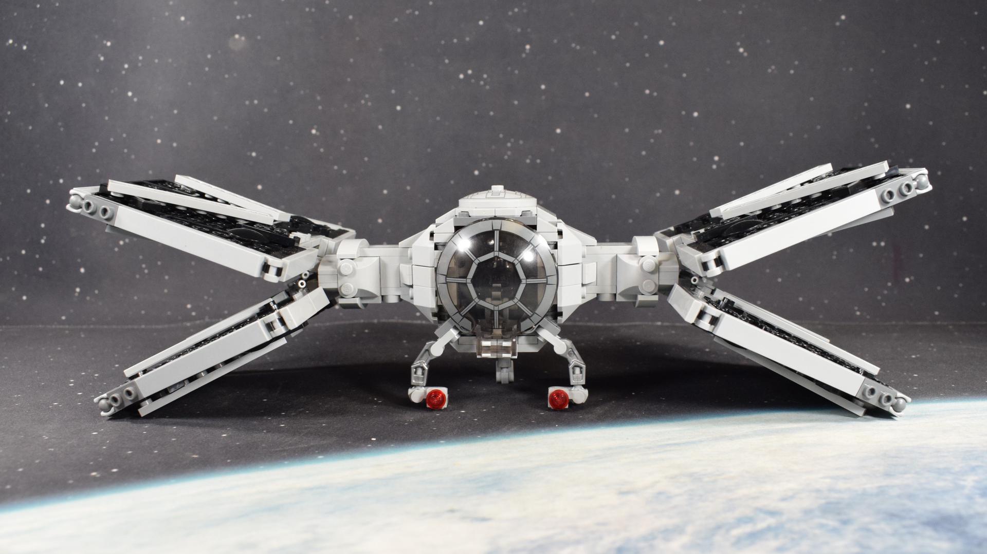 Outland Fighter 2021 scale