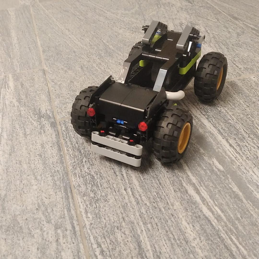 Monster SUV 42118