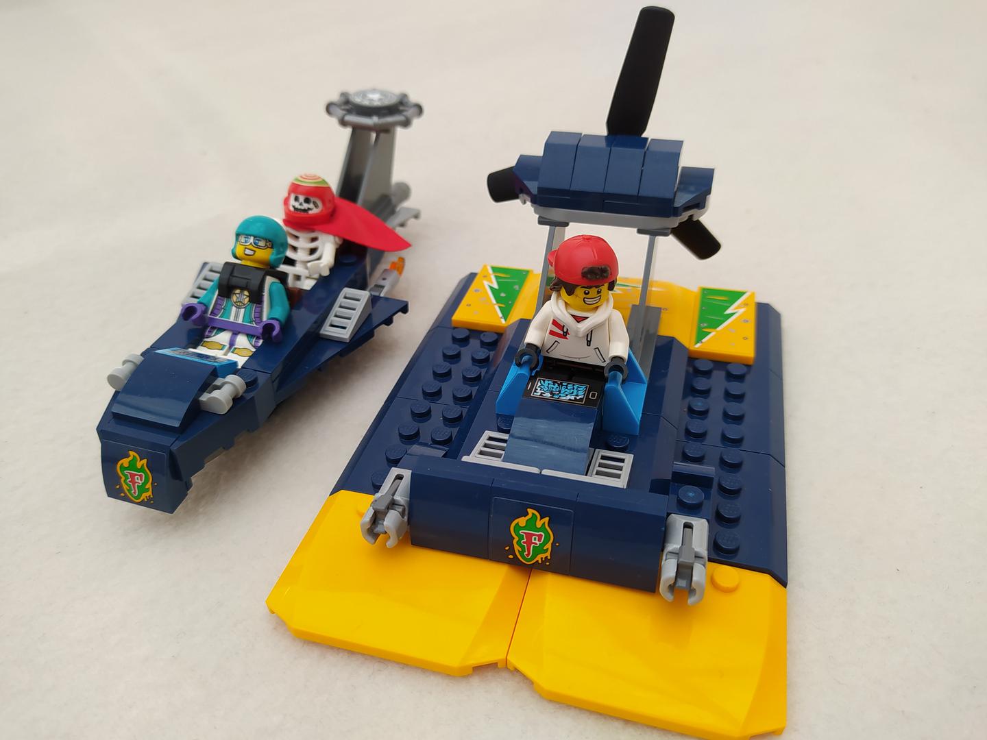 70429 Swamp and Rocket Boats alternate build