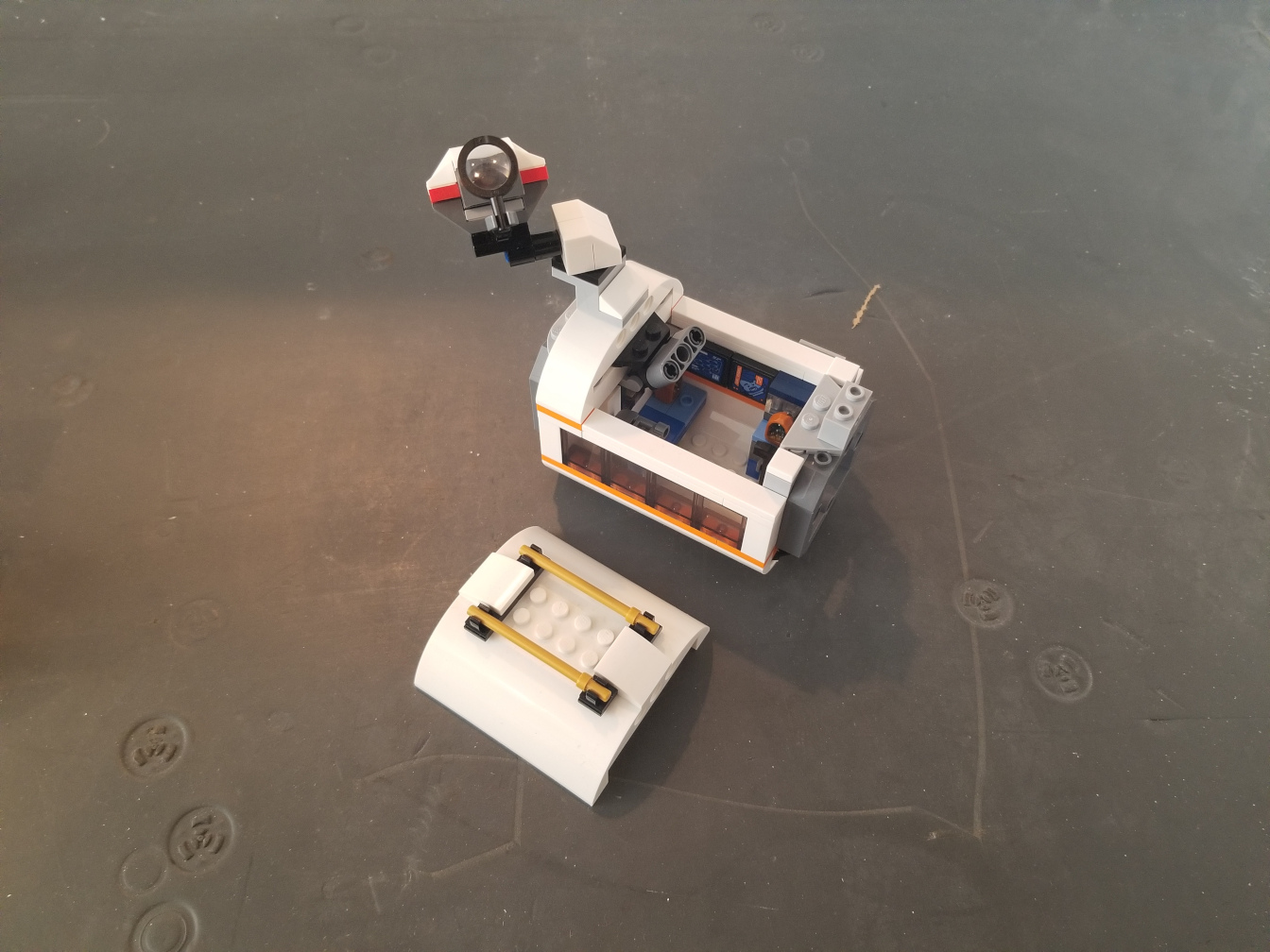 Lunar Gateway Laboratory