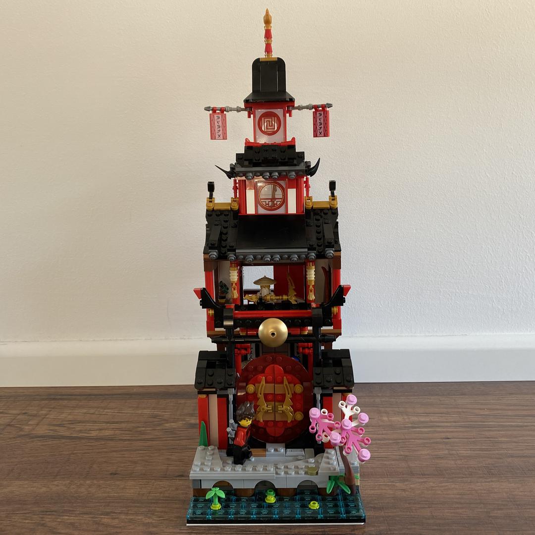 Ninjago City Extension: The Spinjitzu Dojo