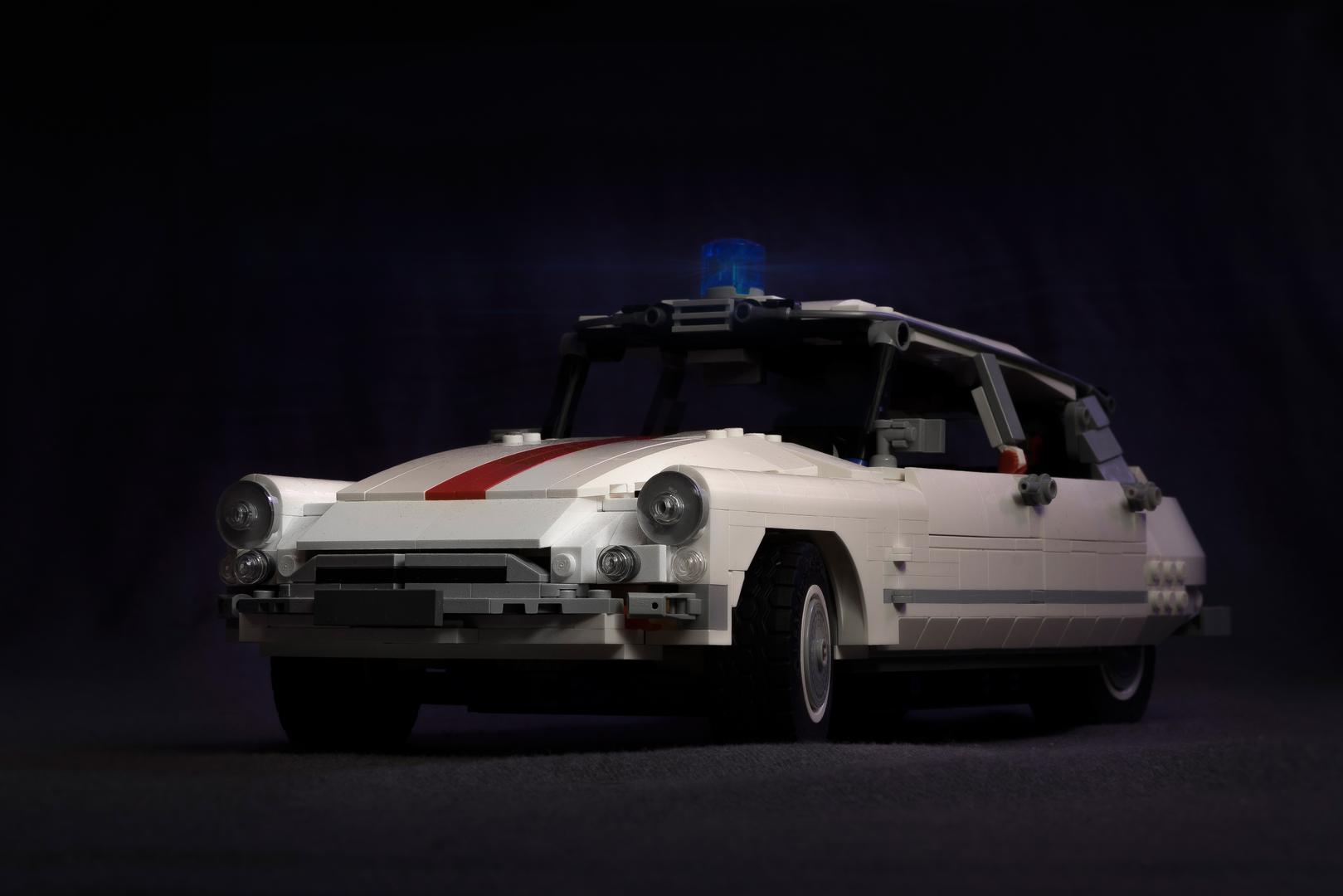Citroen DS 19 - 10274 Ecto-1 B-Model alternate build