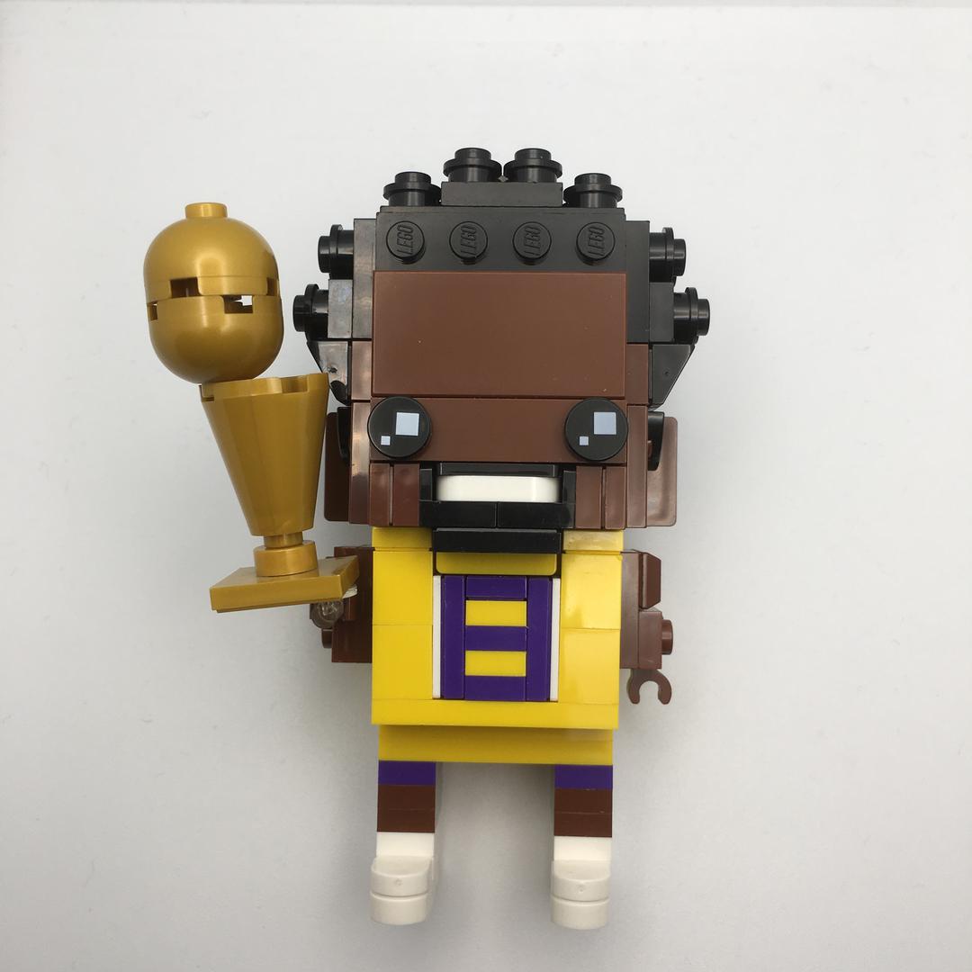 Brickheadz Kobe 8