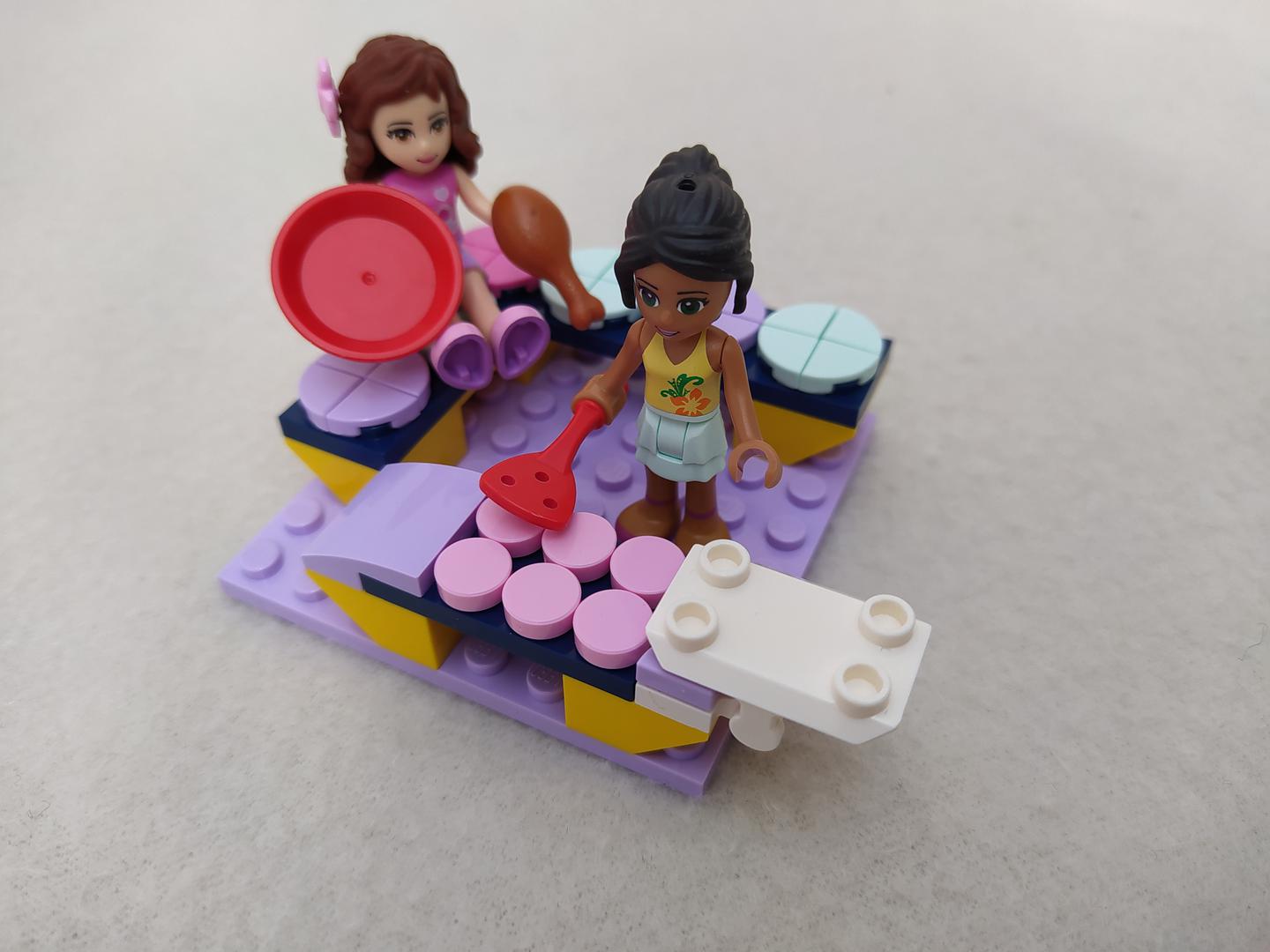 30556 BBQ with Friends alternate build