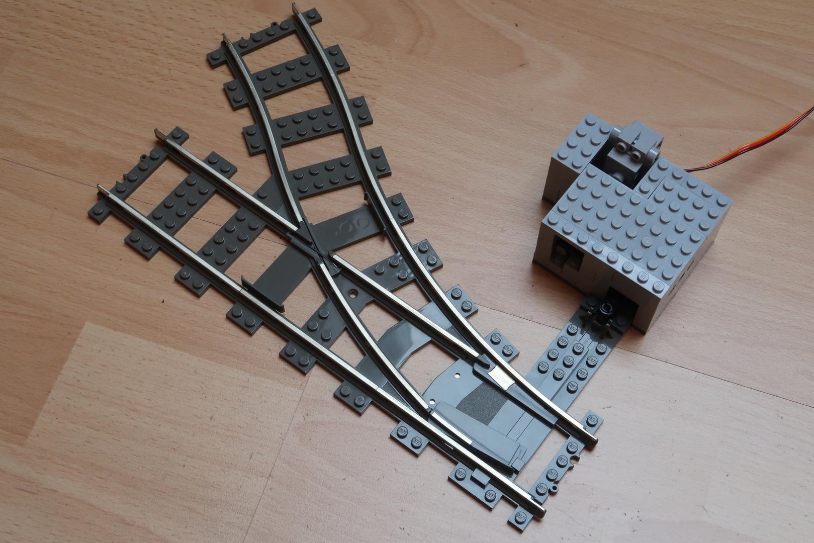 Railway electric point machine with a China Servo