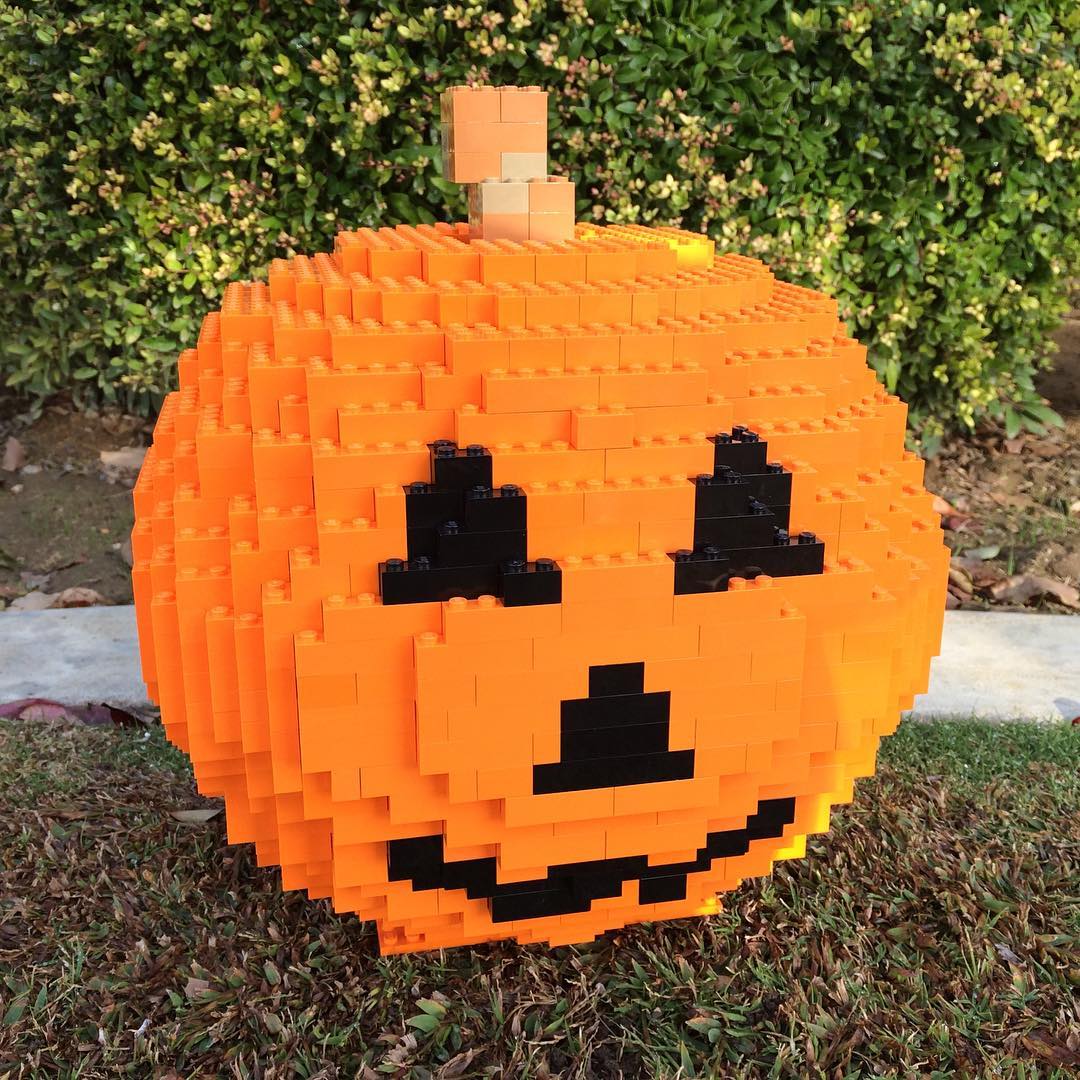 Large Brick Jack O' Lantern Pumpkin