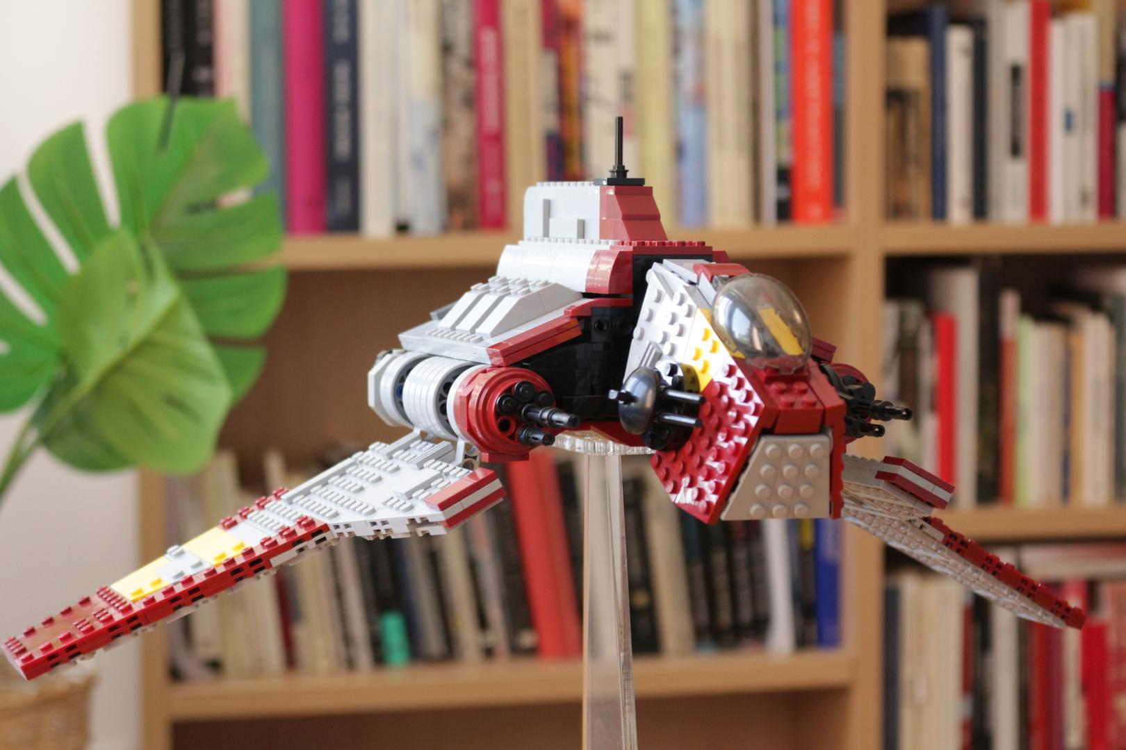 Nu-Class Attack Shuttle (Republic version)