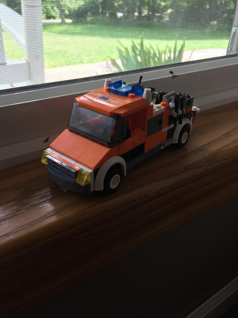 Vehicle Repair Truck