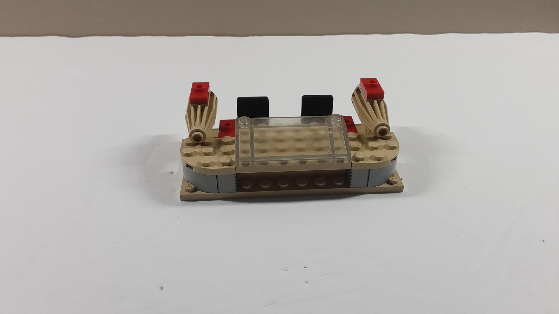 7110 Alternate Build: Star Wars Battle Station