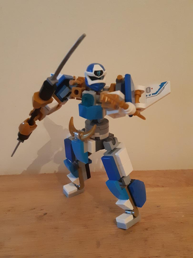 Blue Ninja Ninjago Mini Mech Figure