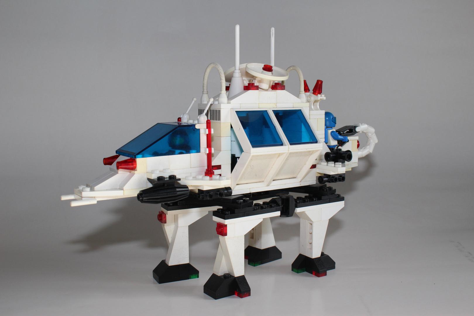 Alien Moon Stalker (Futuron Style)