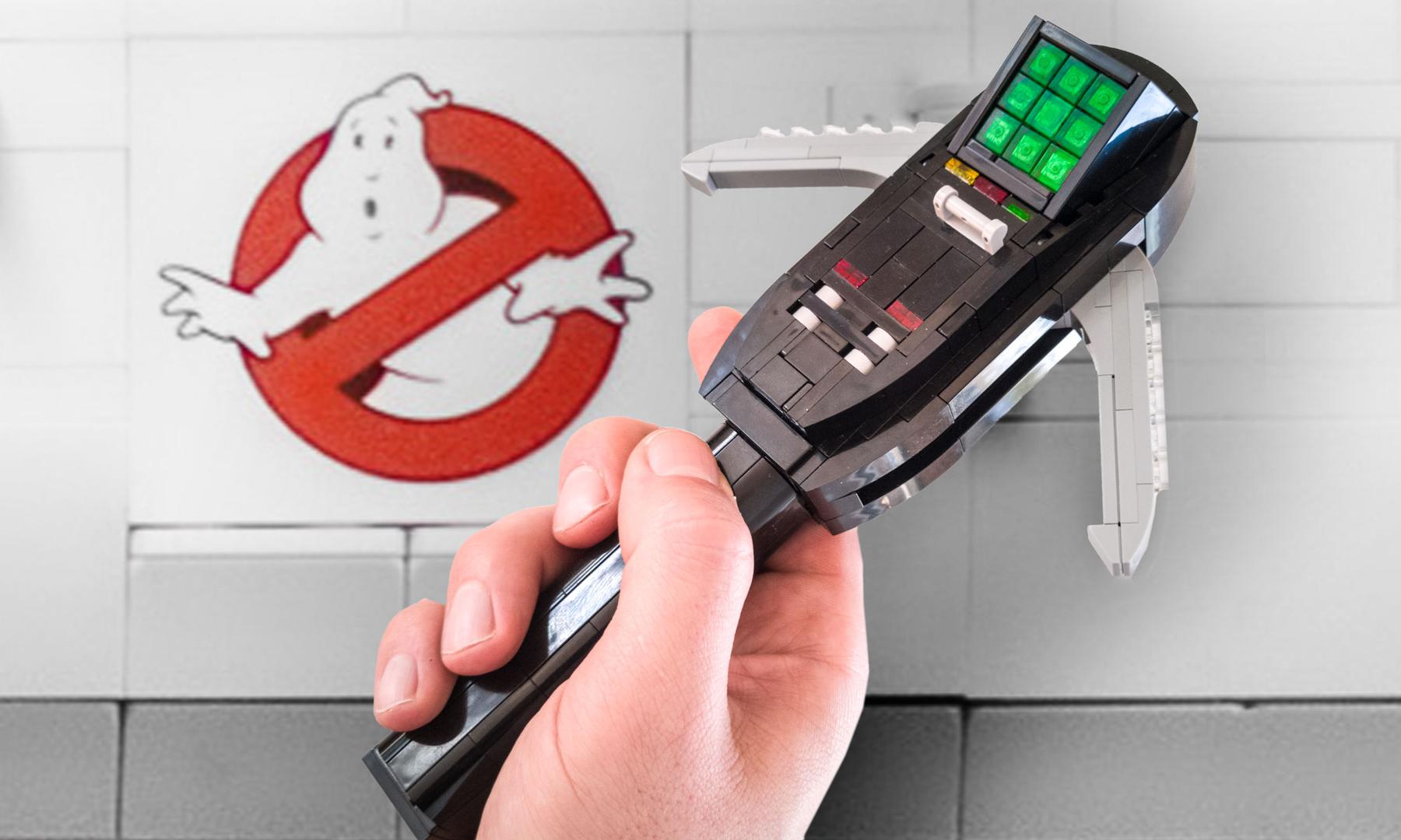 Gноsтbusters PKE-meter - with flipping wings - Afterlife, Frozen Empire and 1984