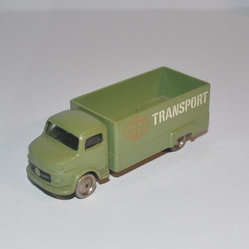HO Scale Mercedes Box Truck with 'TRANSPORT' Print