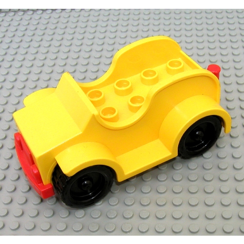 Duplo Car with 2 x 4 Studs and Running Boards, Red Bumper, Black Wheels