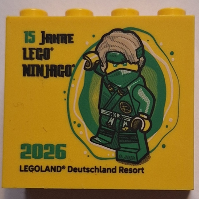 Brick 2 x 4 x 3 with "15 JAHRE LEGO NINJAGO - 2026 LEGOLAND Deutschland Resort" print