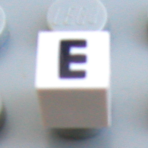 Modulex Tile 1 x 1 with E print - Black Lining on Top and Sides