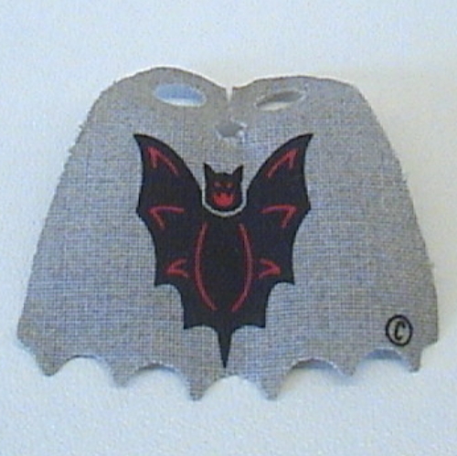 Neckwear Cape, Scalloped 6 Points with Bat Print