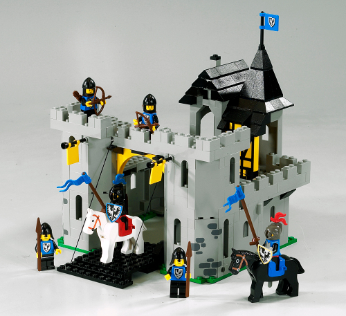 Main image of LEGO Black Falcon's Fortress (10039-1)