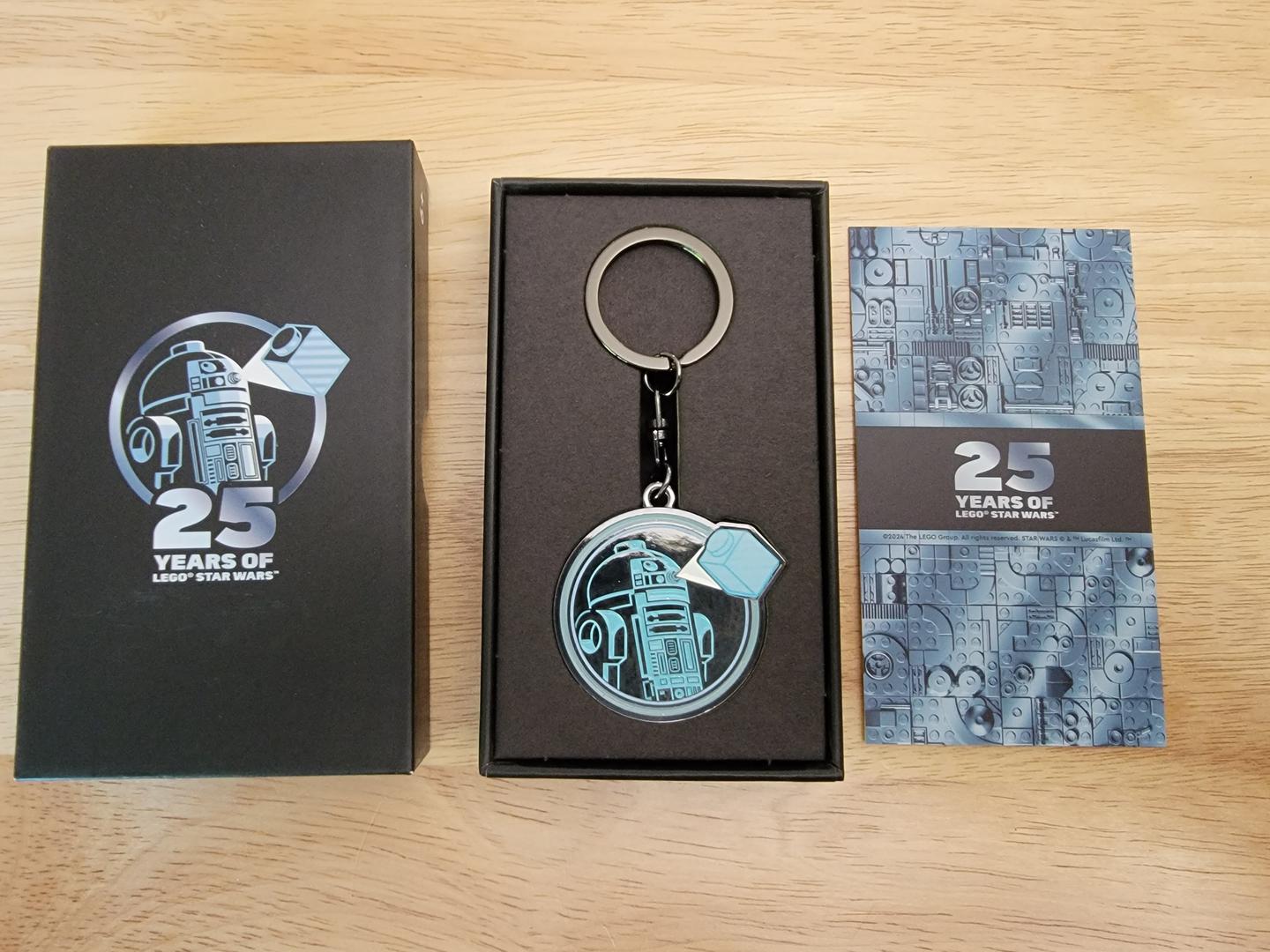 25 Years of LEGO Star Wars (R2-D2 Logo) Key Chain (Metal)