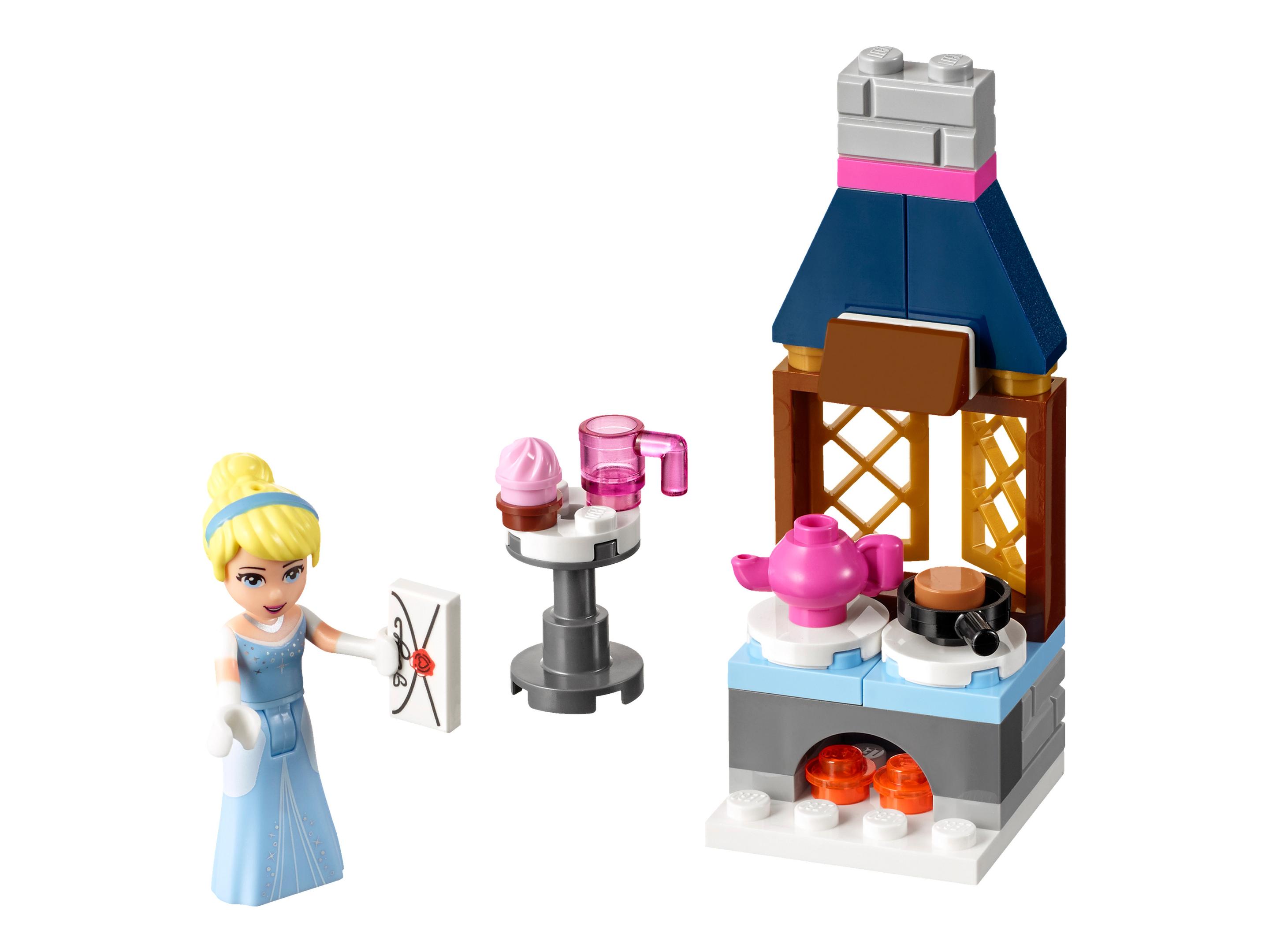 Main image of LEGO Cinderella's Kitchen (30551-1)