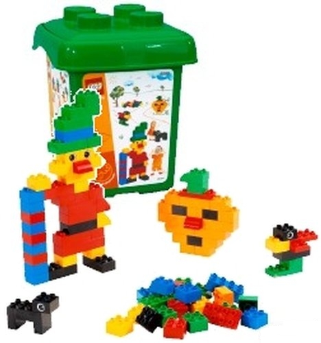 Main image of LEGO Clown Bucket (Explore) (4088-1)