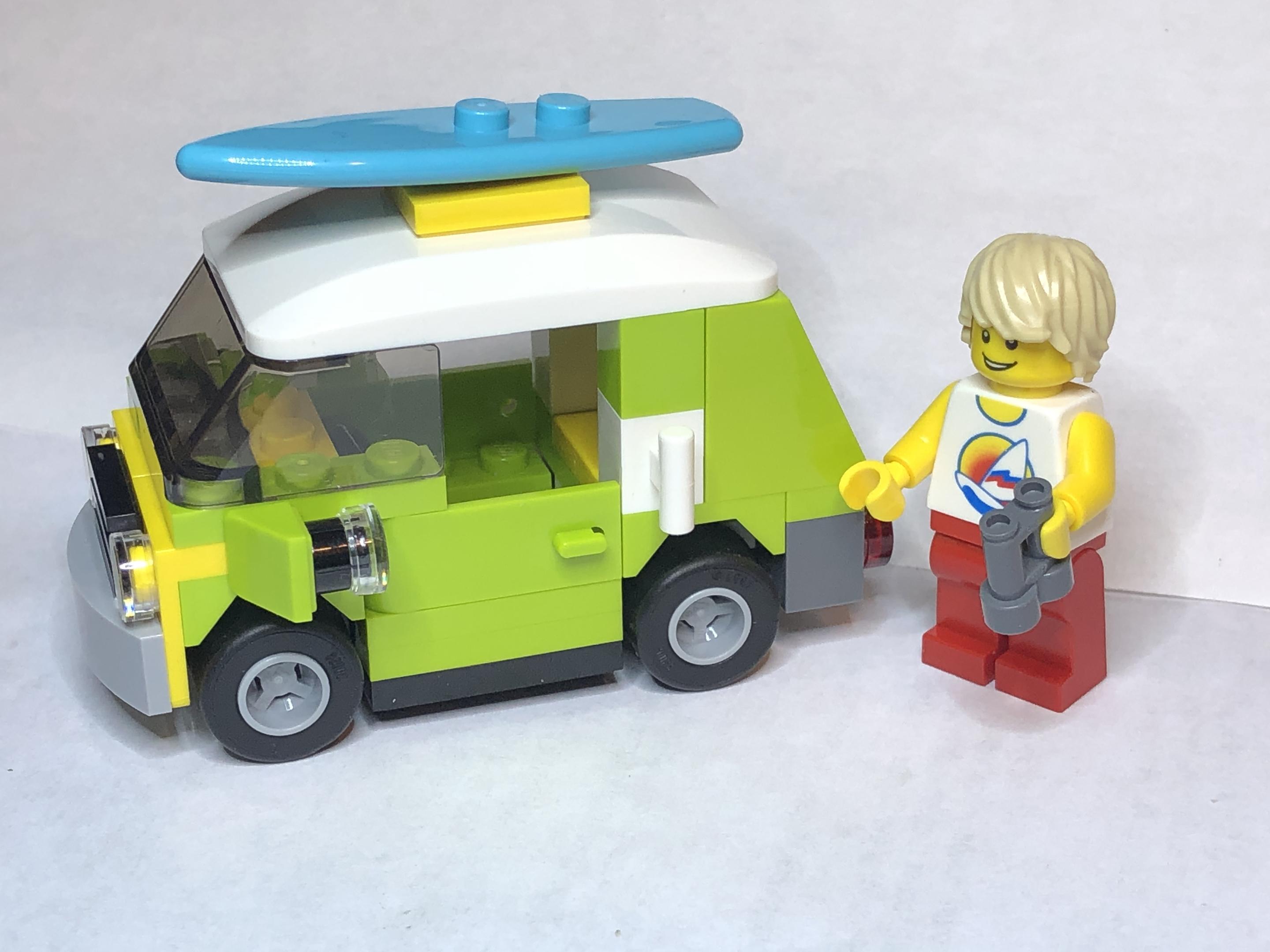 Main image of LEGO Surfer Van (5005994-1)