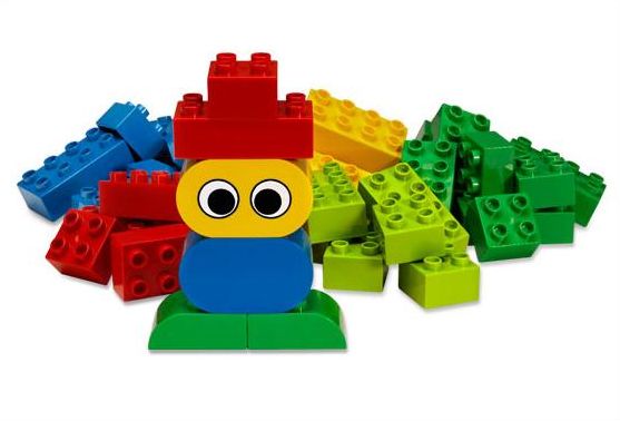 Main image of LEGO Basic Bricks with Fun Figures (5586-1)