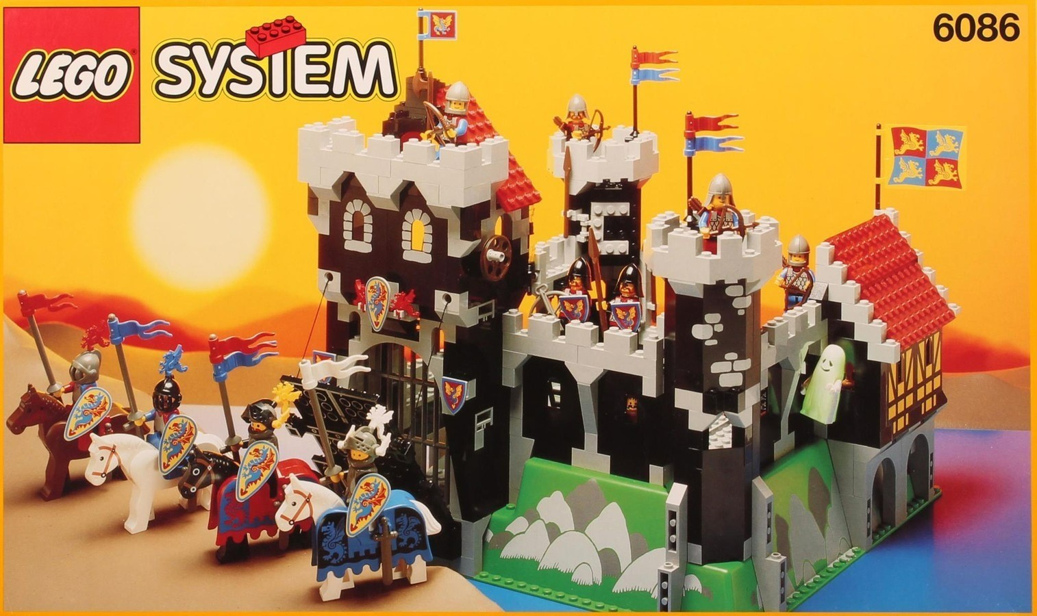 Main image of LEGO Black Knight's Castle (6086-1)