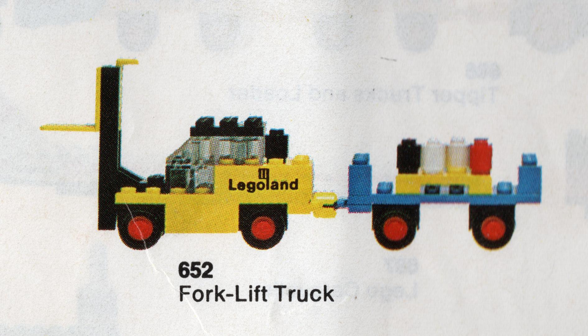 LEGO set 652-2 — Fork Lift Truck and Trailer