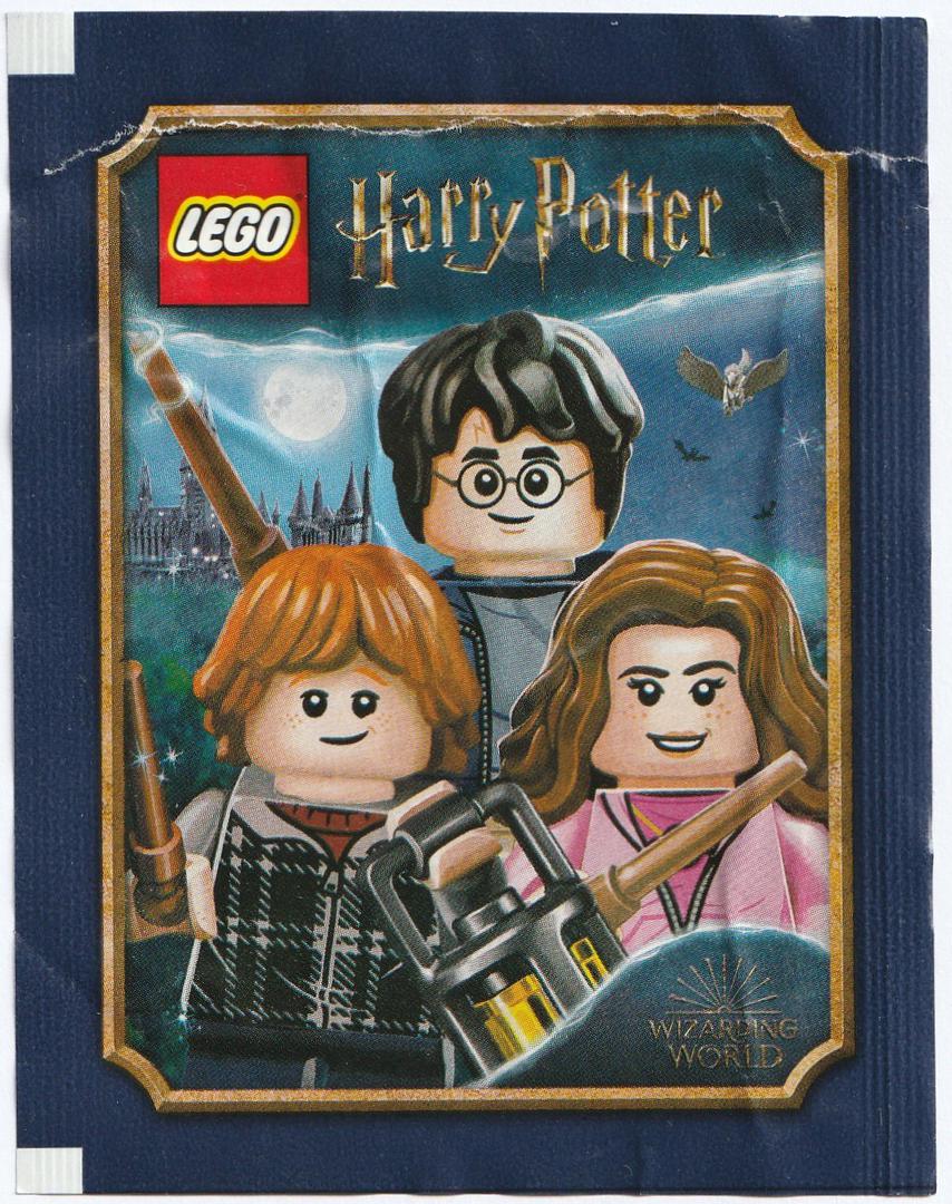 Main image of LEGO Harry Potter Stickers and Cards - Random Pack (702211-1)