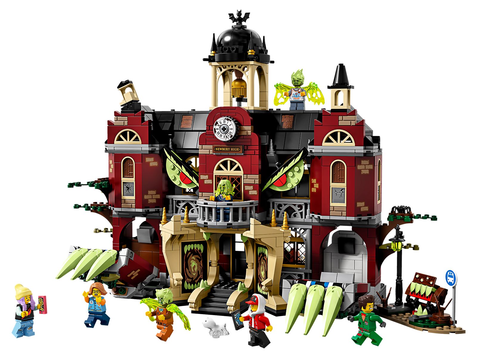 Main image of LEGO Newbury Haunted High School (70425-1)