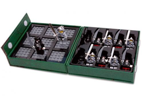 Main image of LEGO Castle Tic Tac Toe (852132-1)