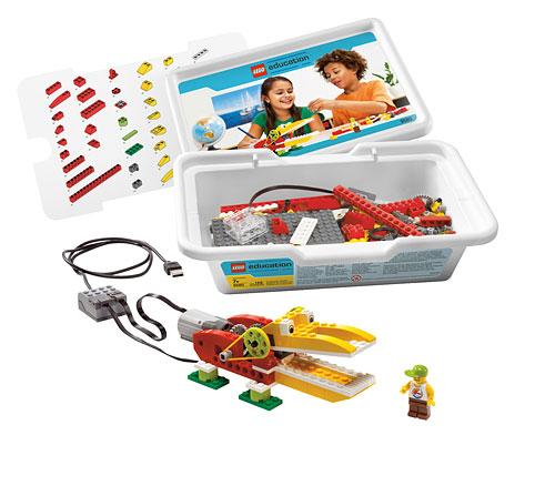 Main image of LEGO WeDo Robotics Construction Set (9580-1)