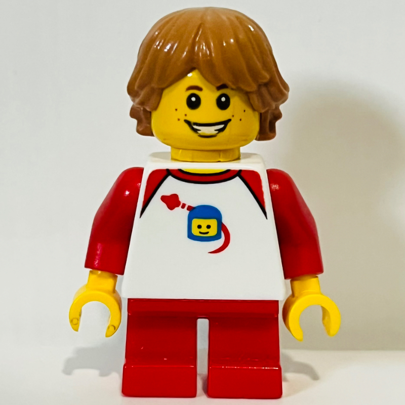 Kid - White Torso, Red Legs, Medium Nougat Hair