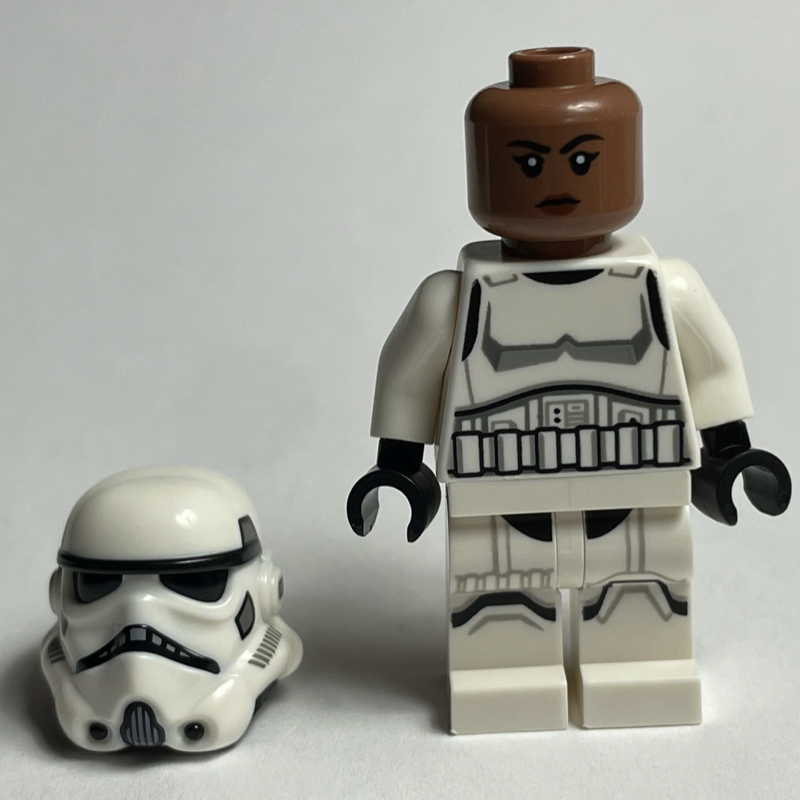 Stormtrooper - Medium Brown Head