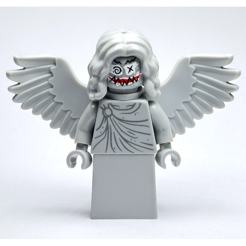 Arkham Asylum Statue