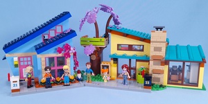 LEGO Set 42620-1 Olly's and Paisley's Family Homes (2024 Friends