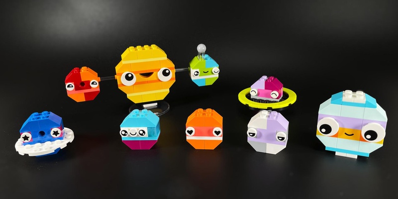 Review: 11037-1 - Creative Space Planets | Rebrickable