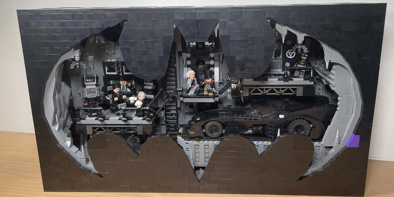 Review: 76252-1 - Batcave Shadowbox | Rebrickable - Build with LEGO