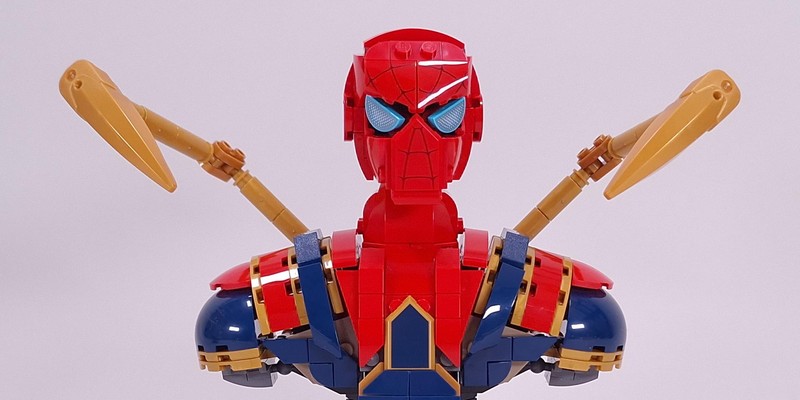 ねこ1/f SpiderとIRONBOARD s セット Review: 76326-1 - Iron Spider-Man Bust | Rebrickable - Build with LEGO