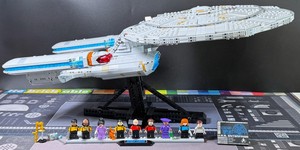 LEGO Set 10356-1 Star Trek: U.S.S. Enterprise NCC-1701-D (2025