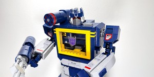 LEGO Set 10358-1 Transformers: Soundwave (2025 Icons