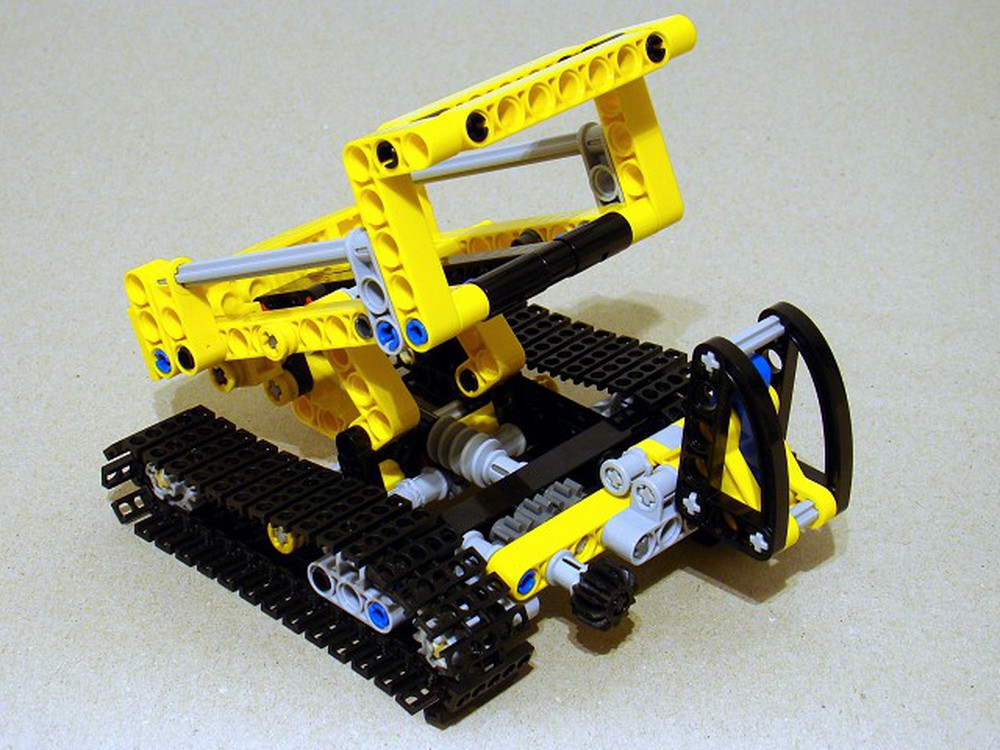 LEGO MOC 9391: Tracked Dumper by Tomik | - Build with