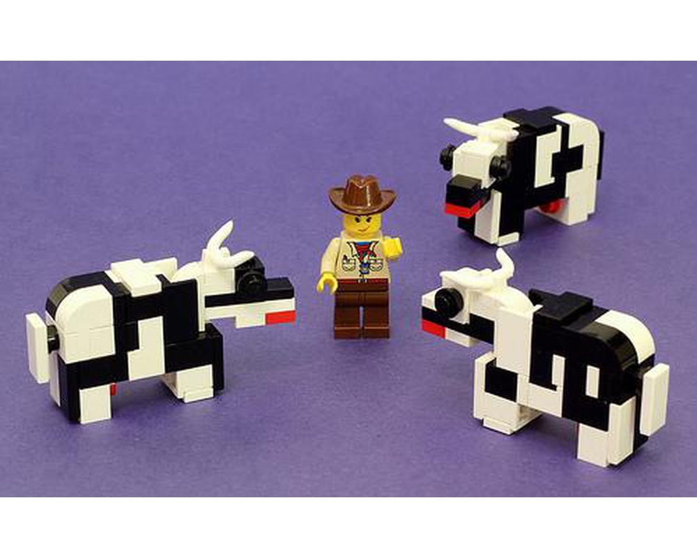 LEGO MOC Minifig Scale Cow by JKBrickworks | Rebrickable - Build with LEGO