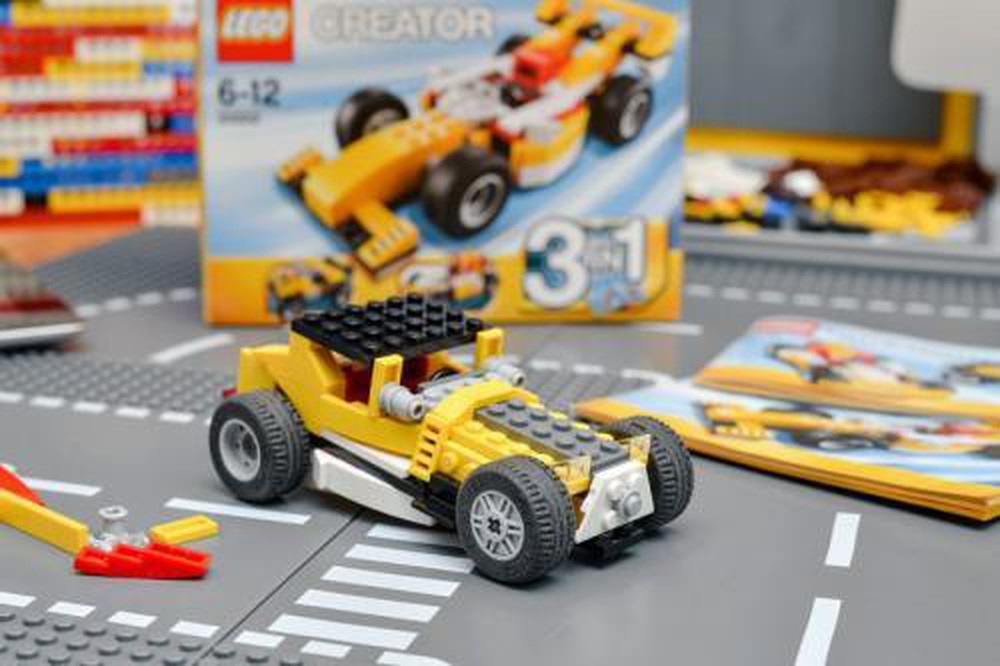 LEGO Rod by Keep On Bricking | - Build with LEGO