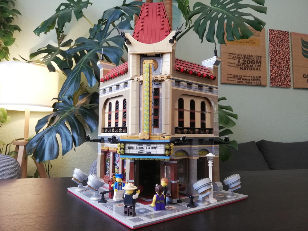 LEGO MOC Re-Opened Palace Cinema (10232) by Steven8D | Rebrickable