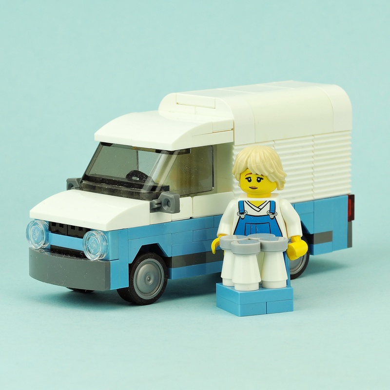 How To Build A LEGO White Delivery Van Tutorial 